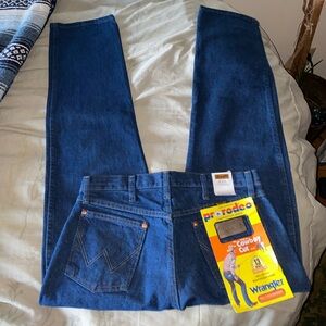 Vintage Deadstock Wrangler Denim CowBoy Cut Jeans Size 32x32